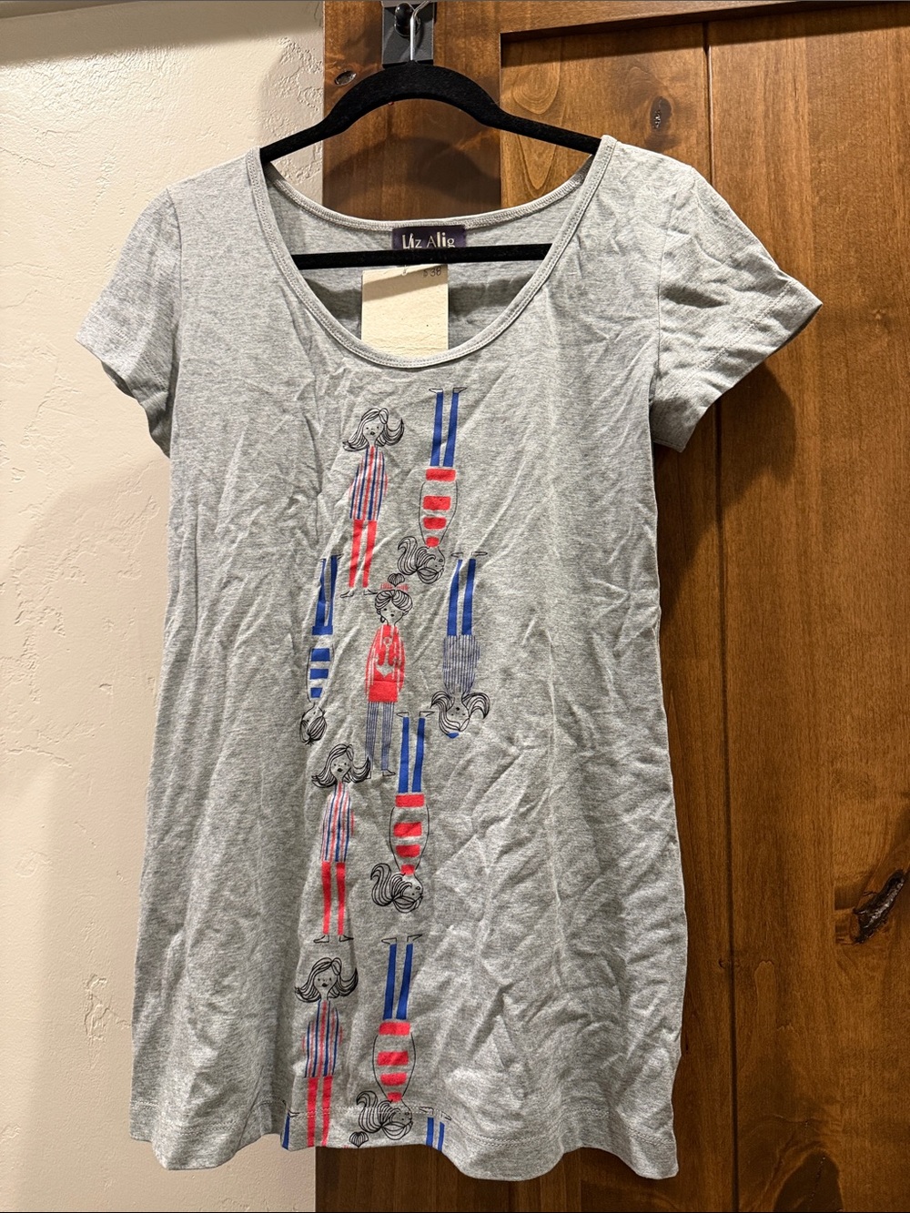 Liz Alig Gray Short-Sleeve Graphic Tee with Red & Blue Stripe Accents